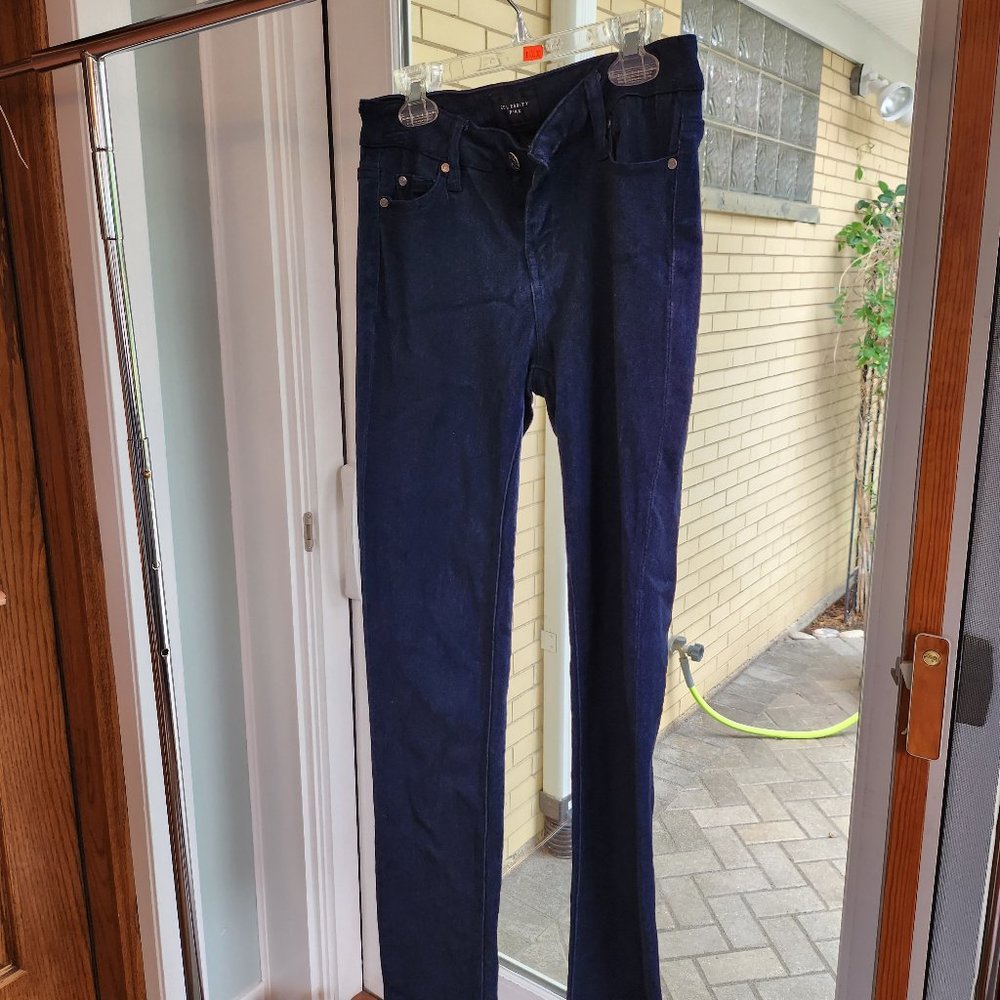 Dark Wash Celebrity Pink Skinny Jeggings